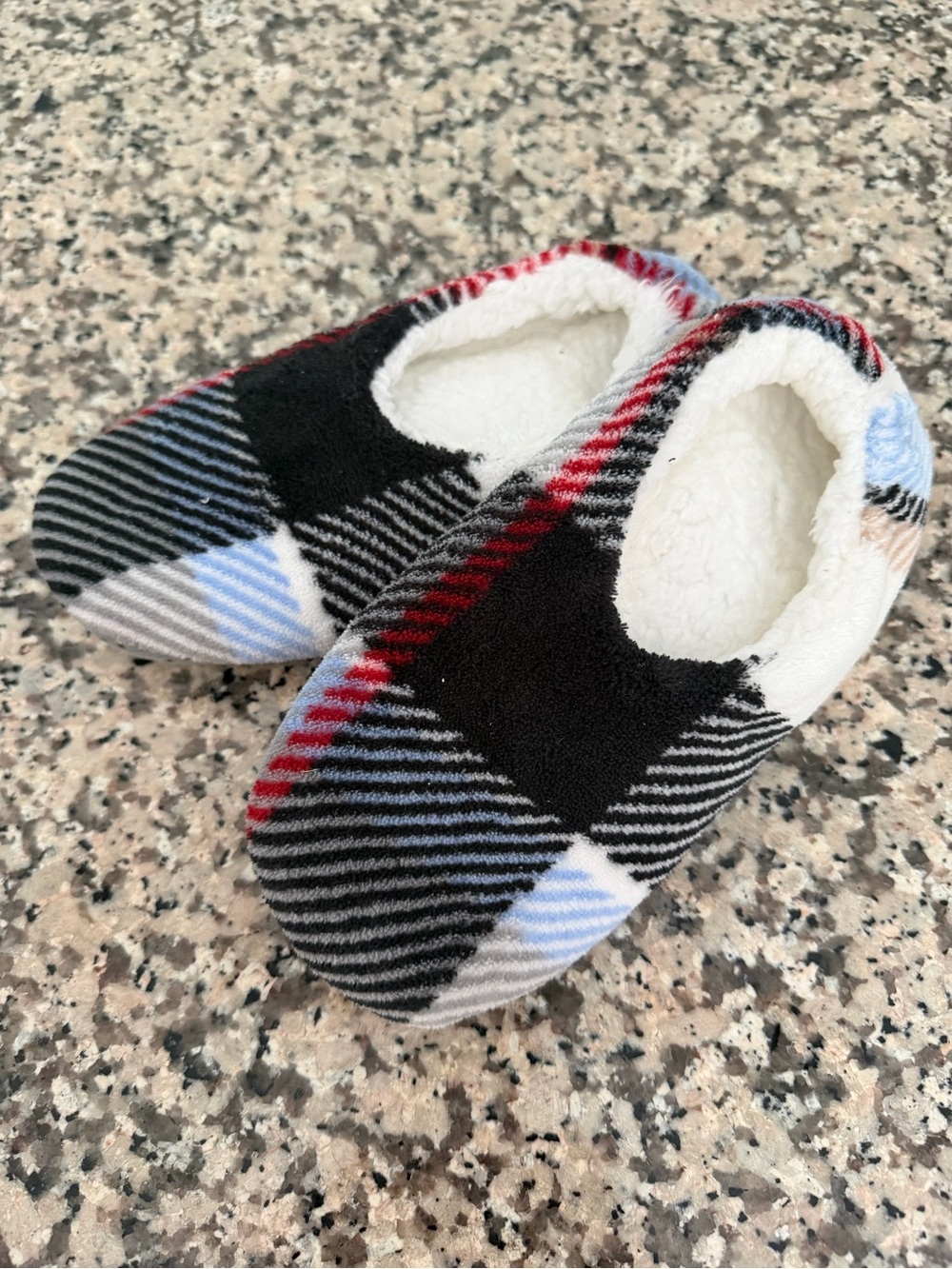 Vera Bradley Black, Red & Light Blue Plaid Cozy Slippers- New without tags